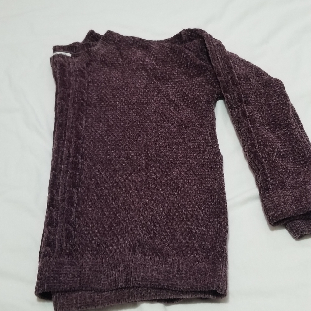 Pink rose sweater